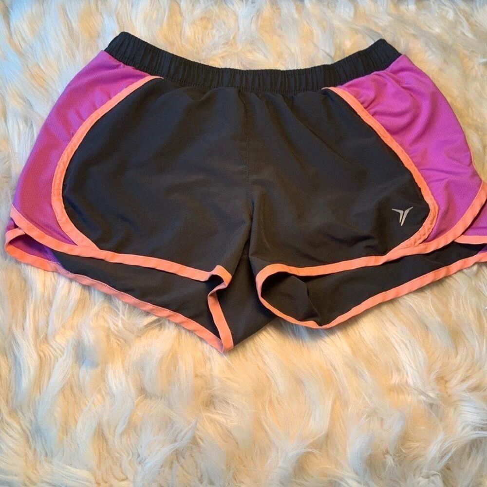 Old Navy Active Running Shorts in Gray, Pink and Orange Size XS